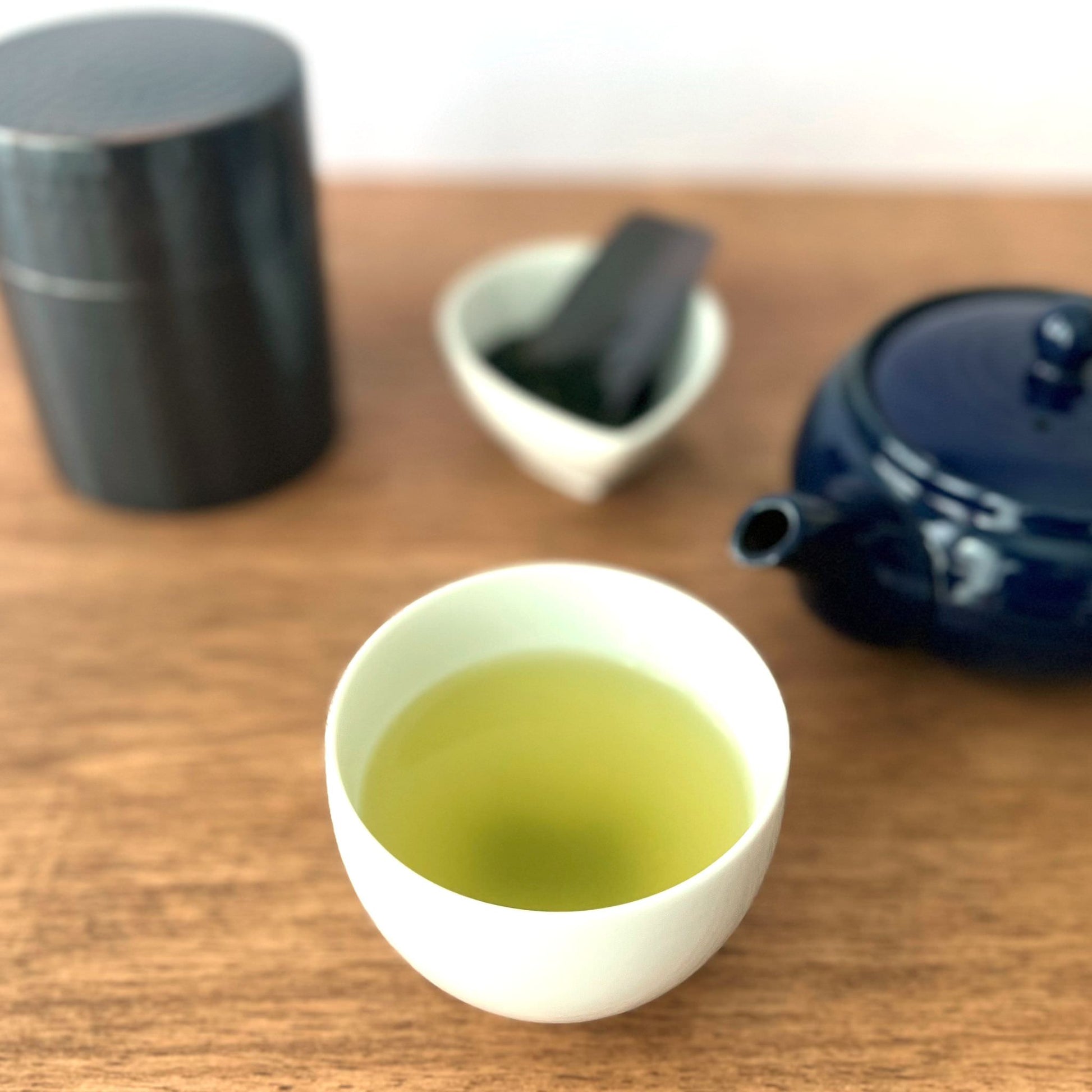 The water color of the EGCG green tea. The tea is loaded with natural catechin content.